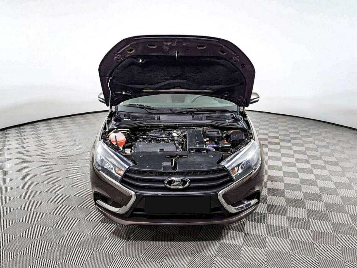 Lada (ВАЗ) Vesta с пробегом — 2018 год. Фото: #7