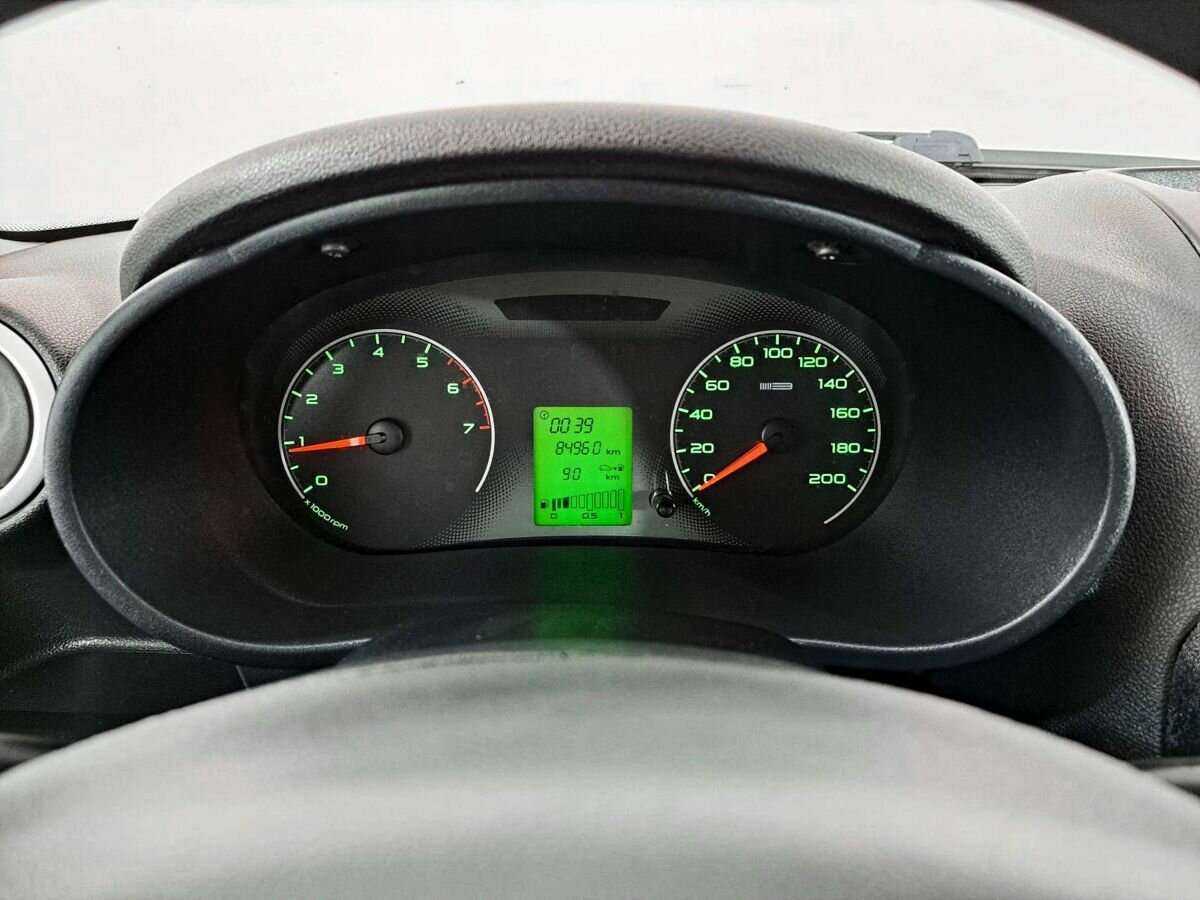 Lada (ВАЗ) Granta с пробегом — 2016 год. Фото: #10