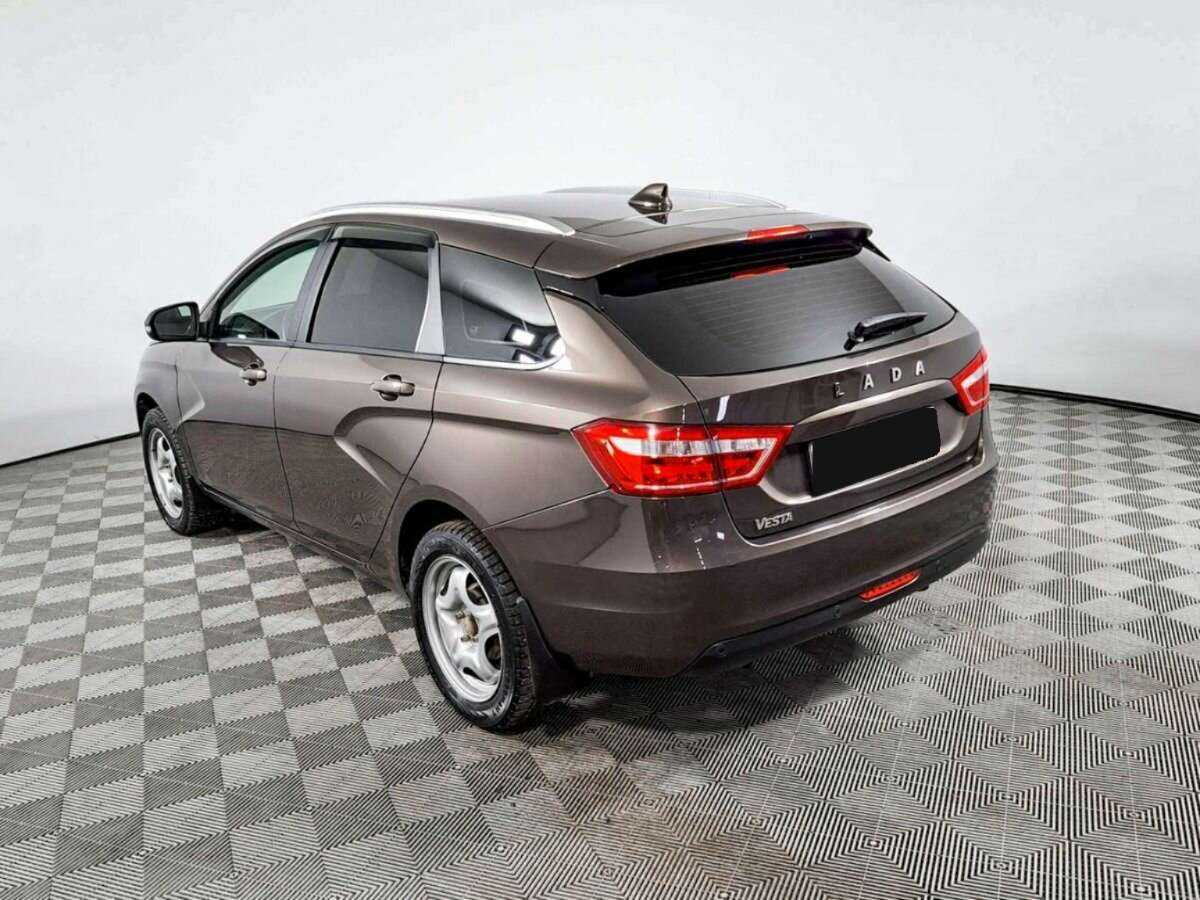 Lada (ВАЗ) Vesta с пробегом — 2020 год. Фото: #5