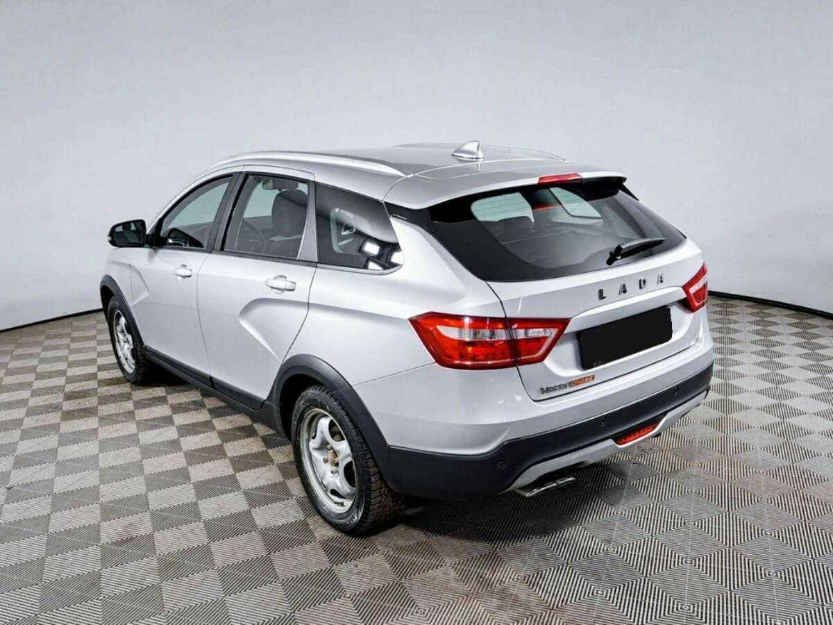 Lada (ВАЗ) Vesta с пробегом — 2020 год. Фото: #5