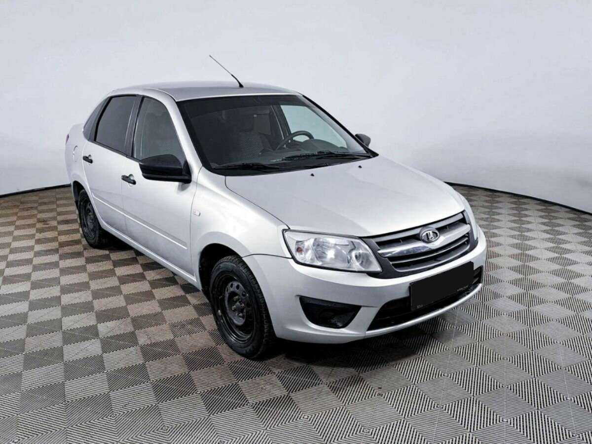 Lada (ВАЗ) Granta с пробегом — 2018 год. Фото: #2