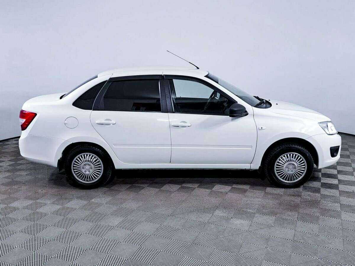 Lada (ВАЗ) Granta с пробегом — 2018 год. Фото: #3