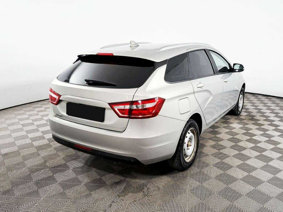 Lada (ВАЗ) Vesta с пробегом — 2019 год. Фото: #2