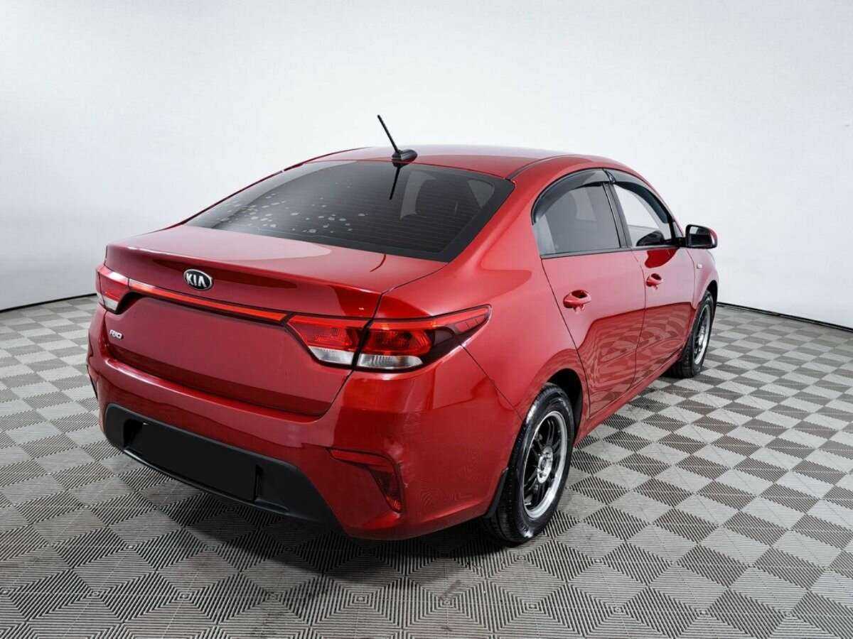 Kia Rio с пробегом — 2018 год. Фото: #3