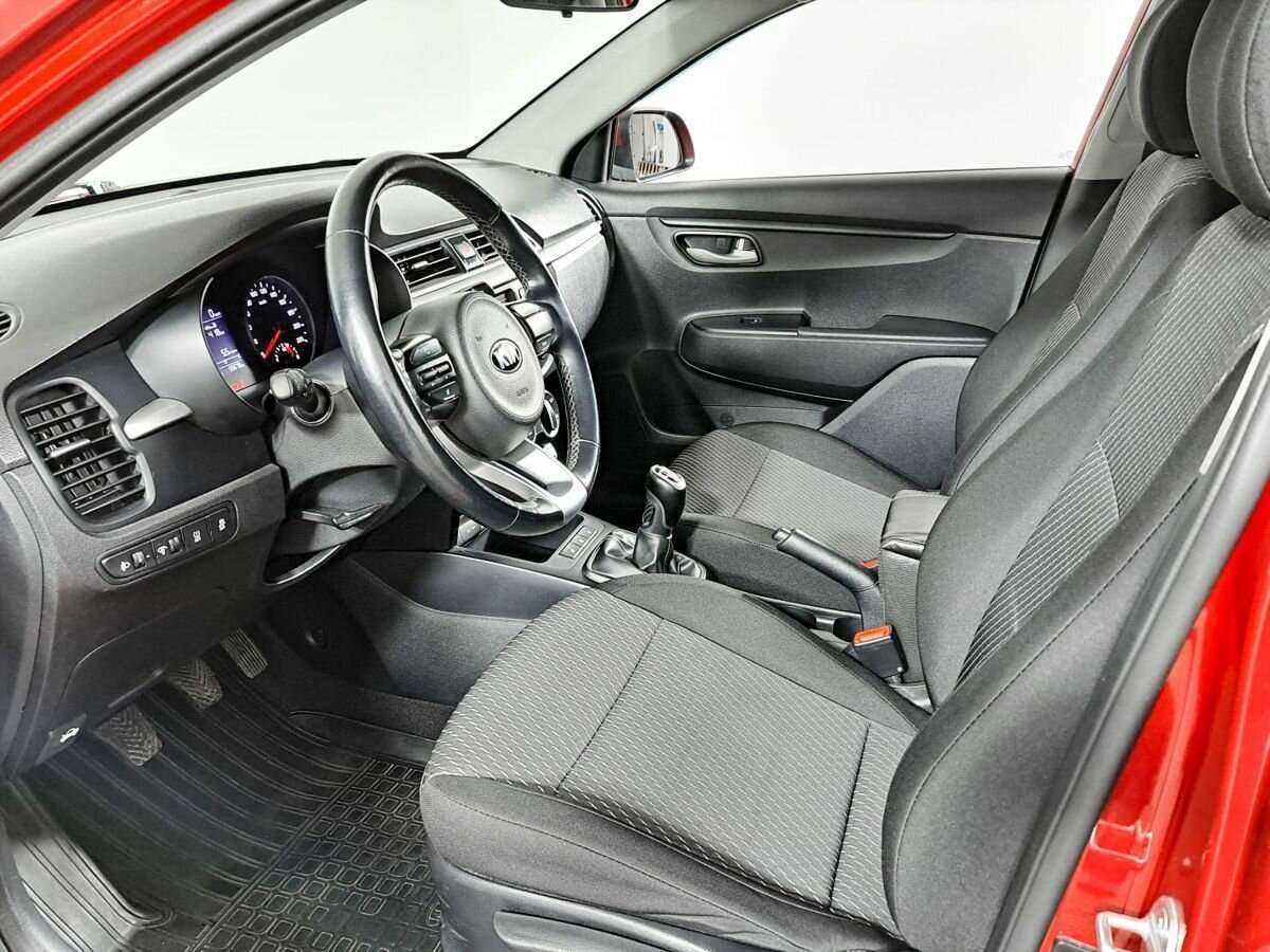 Kia Rio с пробегом — 2018 год. Фото: #11