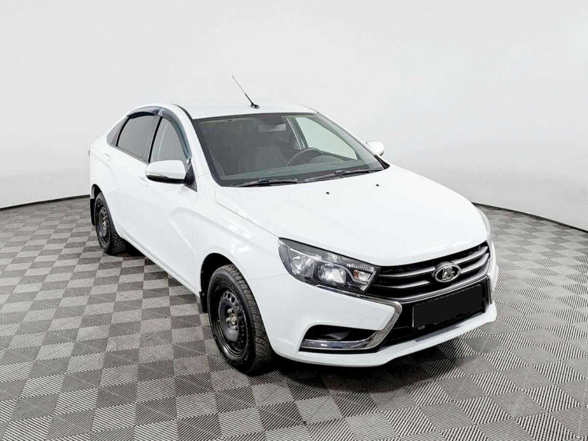 Lada (ВАЗ) Vesta с пробегом — 2019 год. Фото: #2