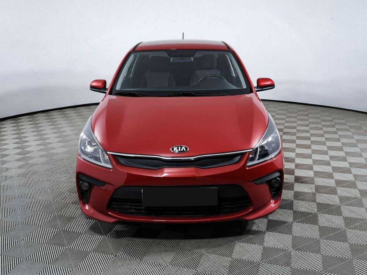 Kia Rio с пробегом — 2020 год. Фото: #1