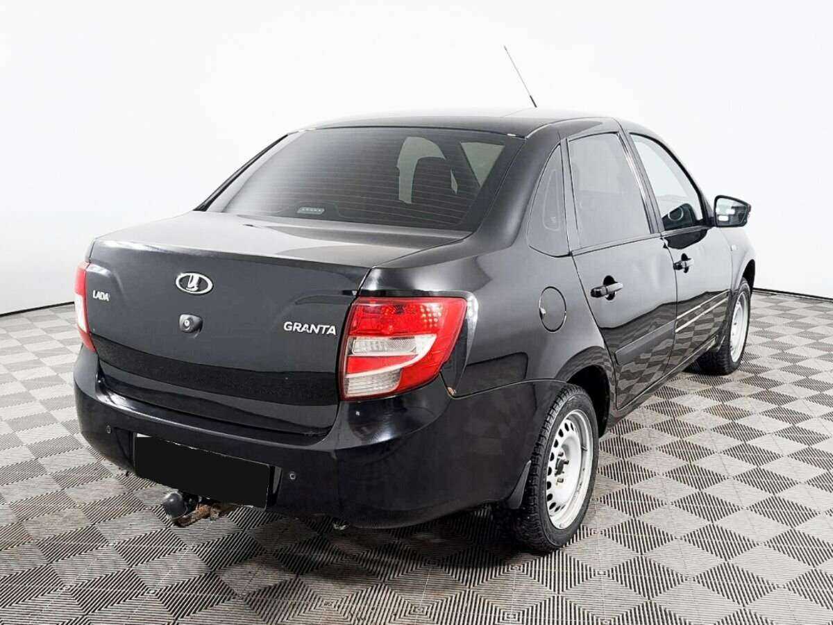 Lada (ВАЗ) Granta с пробегом — 2014 год. Фото: #3