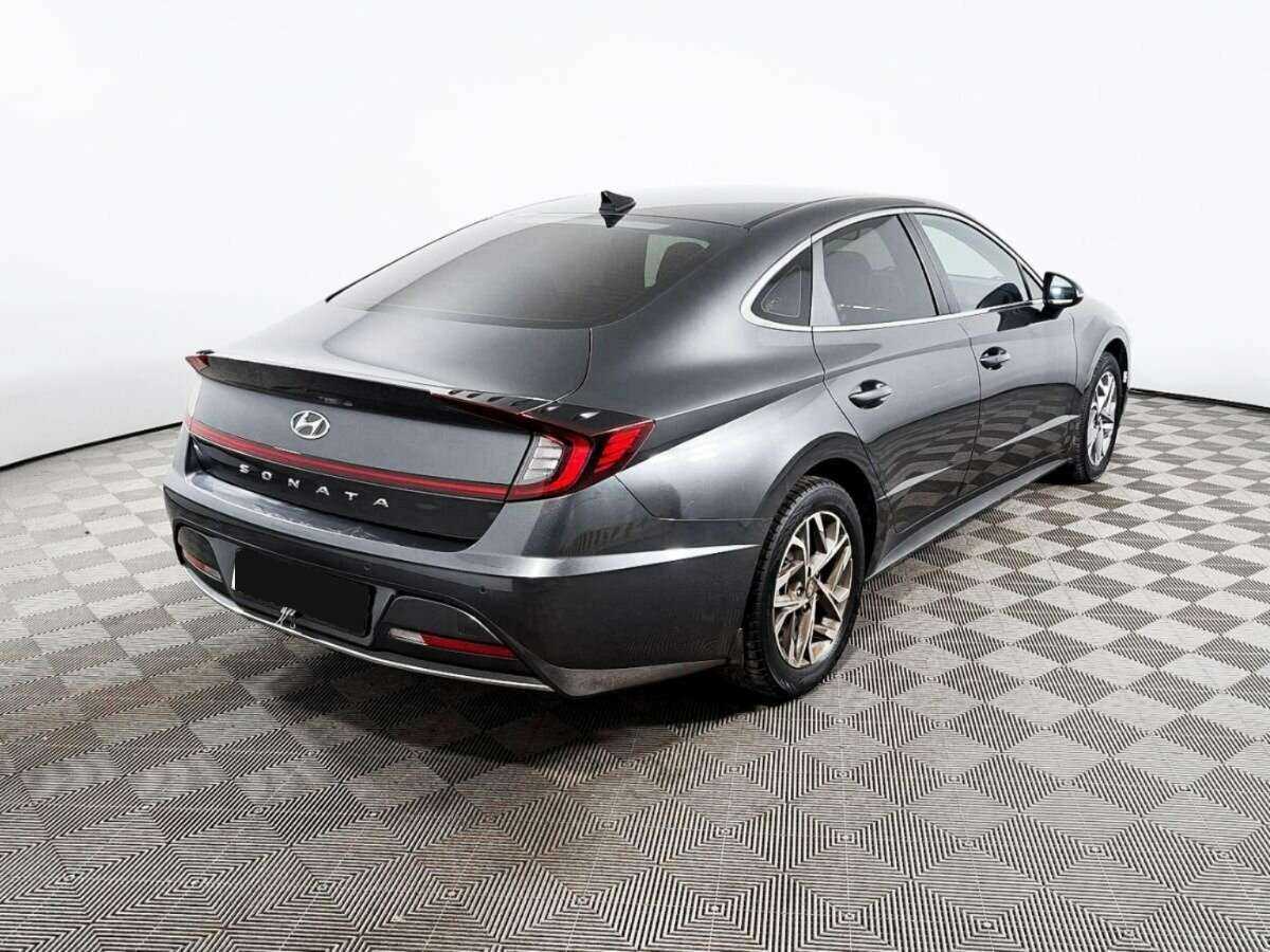 Hyundai Sonata с пробегом — 2020 год. Фото: #4