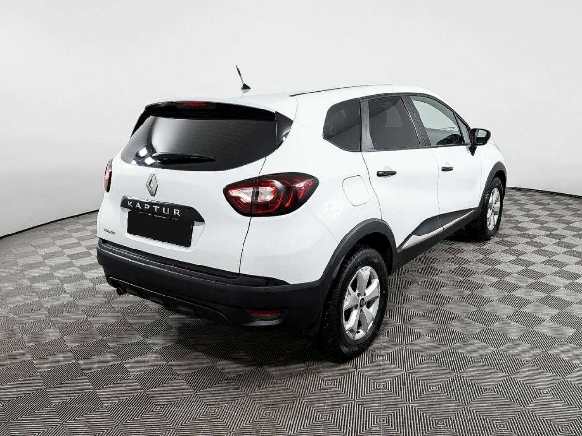 Renault Kaptur с пробегом — 2018 год. Фото: #3