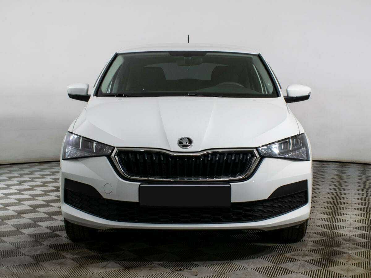 Skoda Rapid с пробегом — 2022 год. Фото: #1