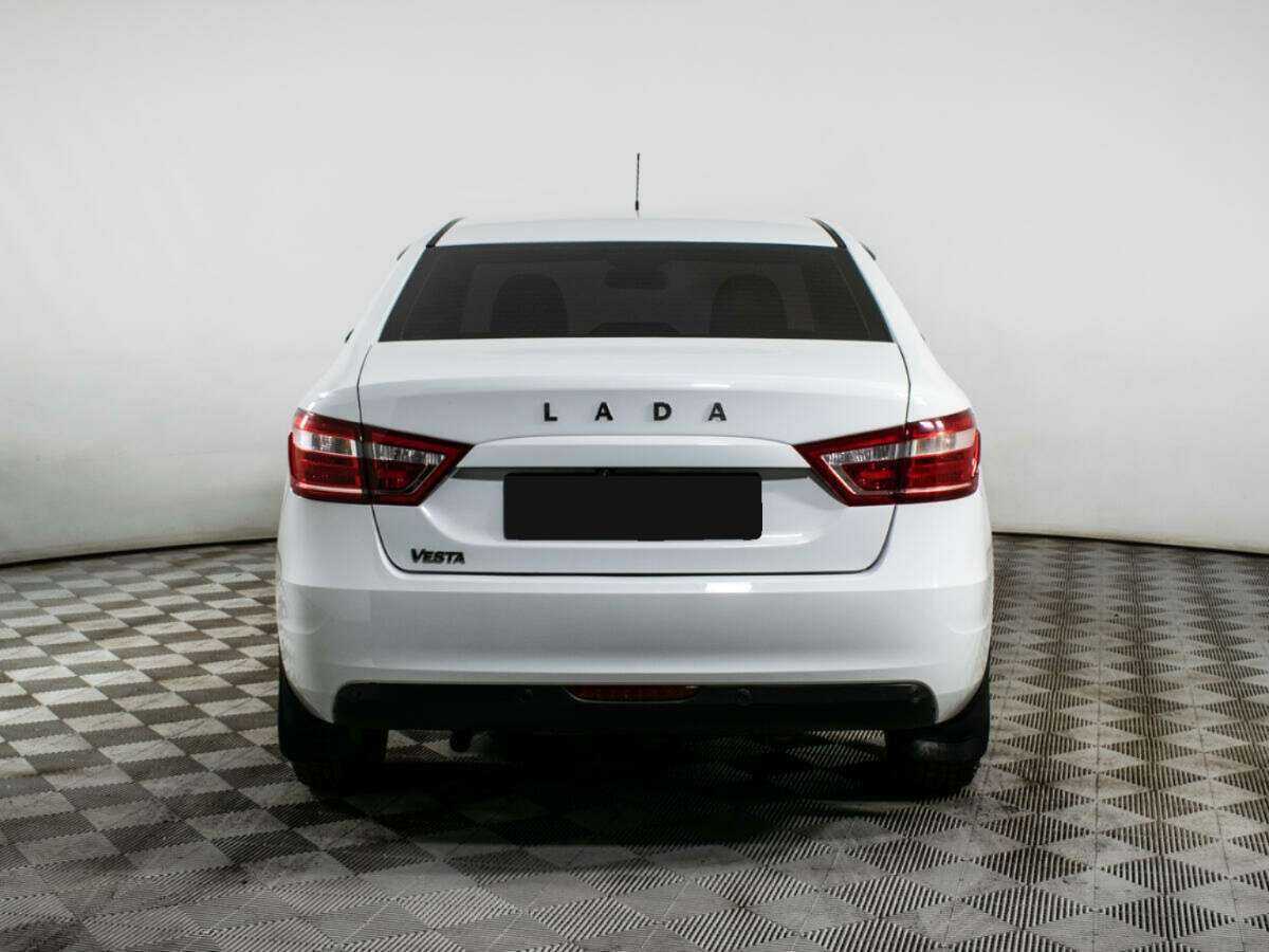 Lada (ВАЗ) Vesta с пробегом — 2021 год. Фото: #5