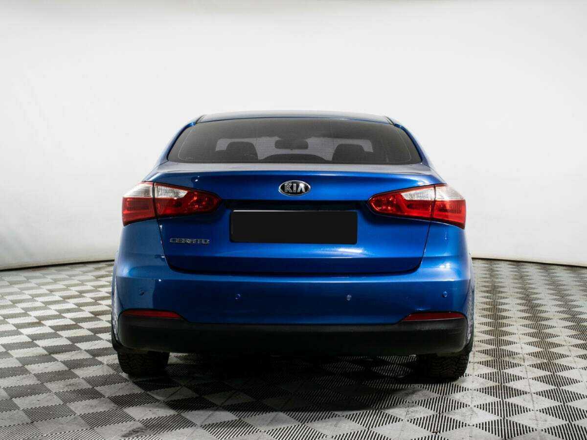 Kia Cerato с пробегом — 2014 год. Фото: #5