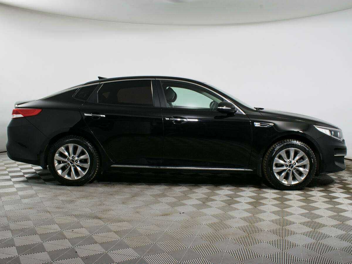 Kia Optima с пробегом — 2017 год. Фото: #3