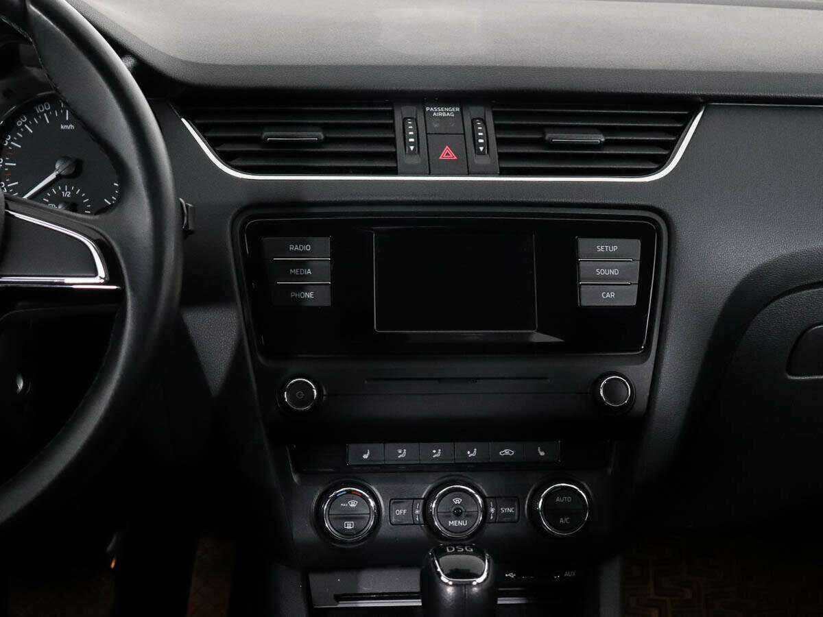Skoda Octavia с пробегом — 2016 год. Фото: #10