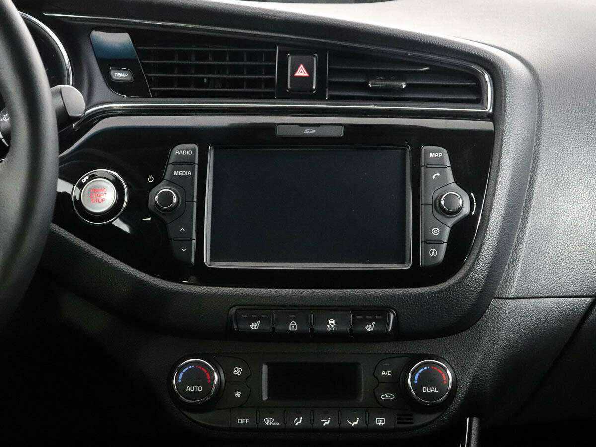 Kia Ceed с пробегом — 2017 год. Фото: #10