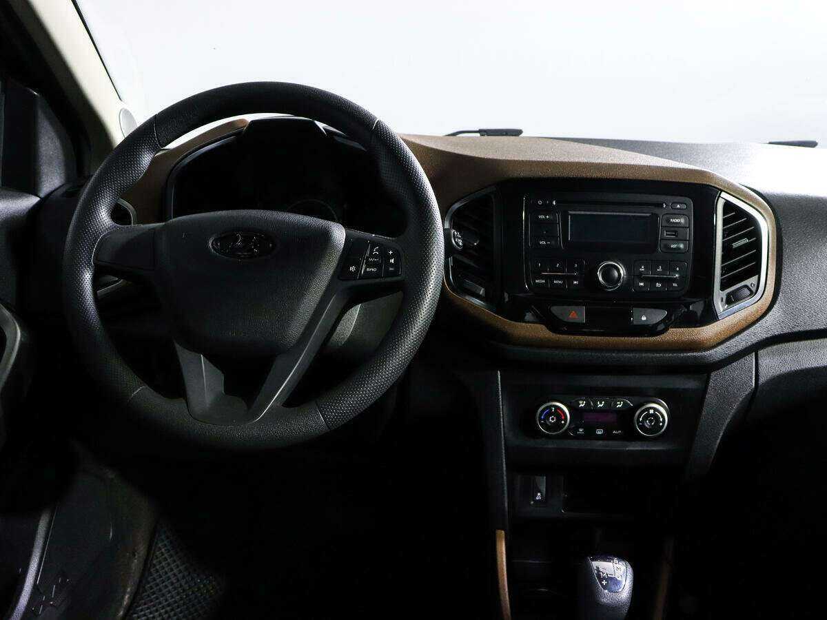 Lada (ВАЗ) XRAY с пробегом — 2017 год. Фото: #11