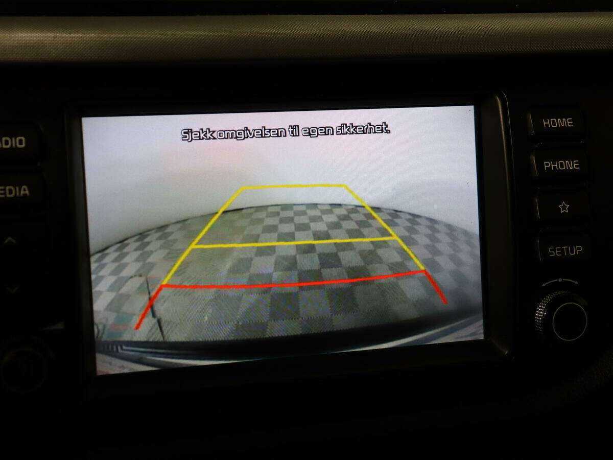 Kia Rio с пробегом — 2018 год. Фото: #12