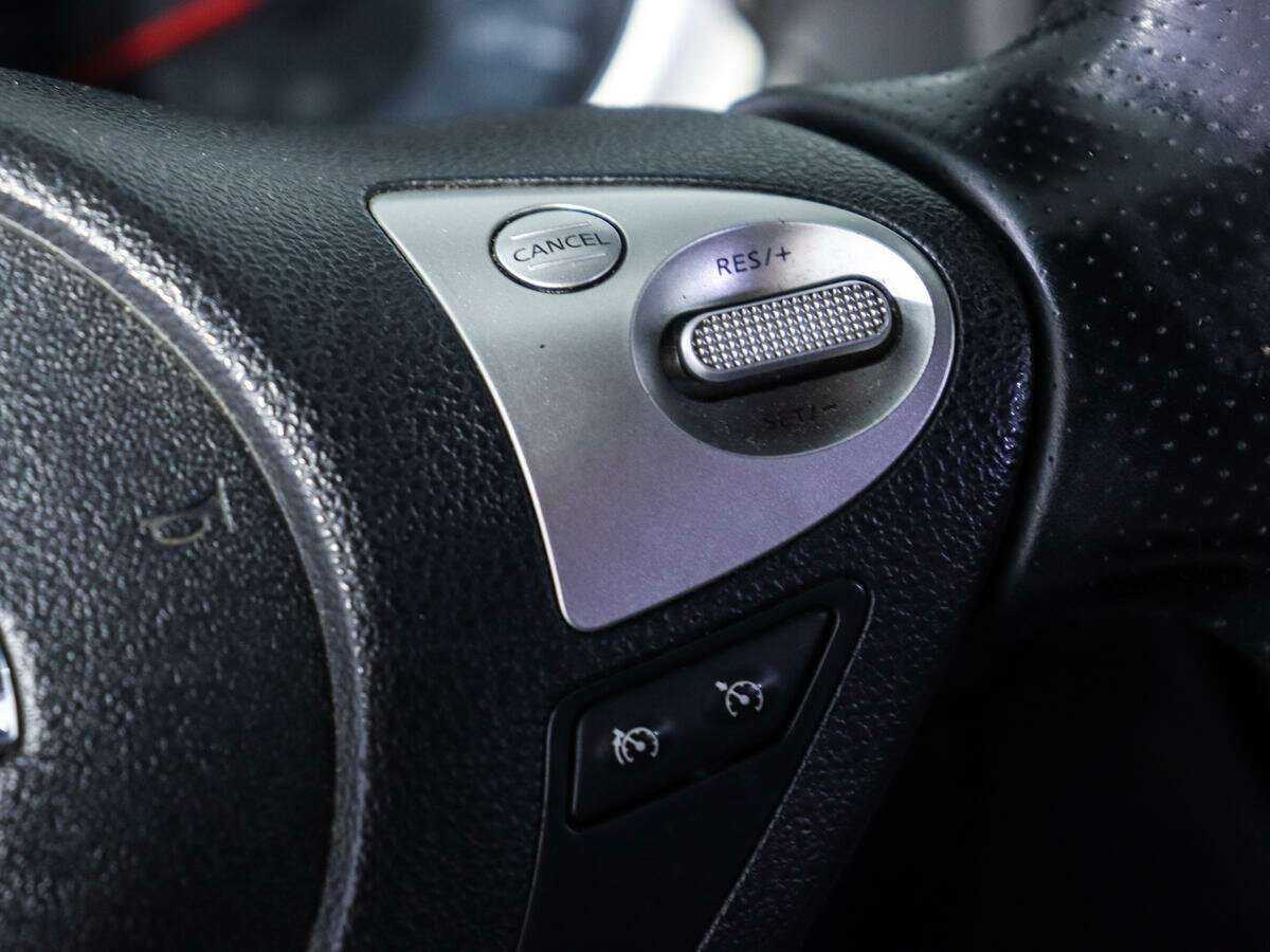 Nissan Juke с пробегом — 2012 год. Фото: #15