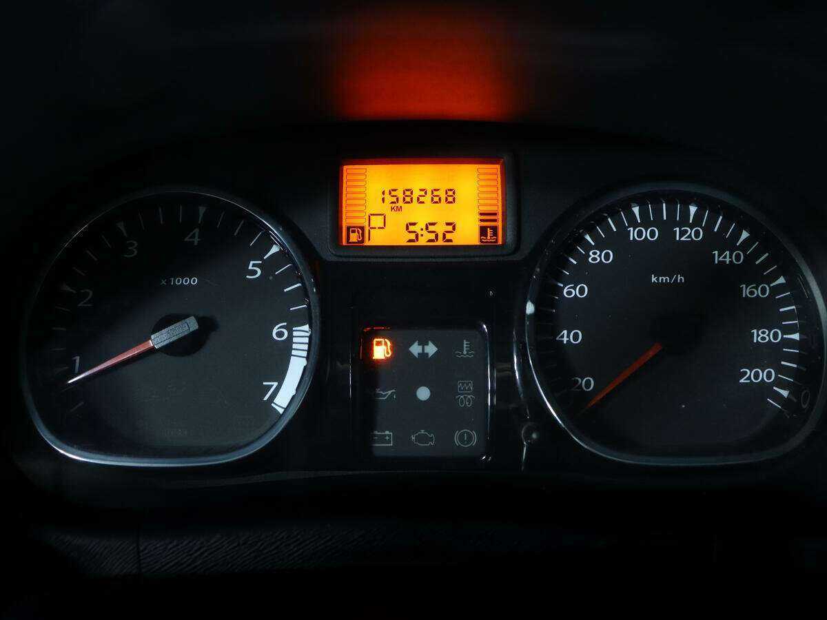 Renault Duster с пробегом — 2012 год. Фото: #10