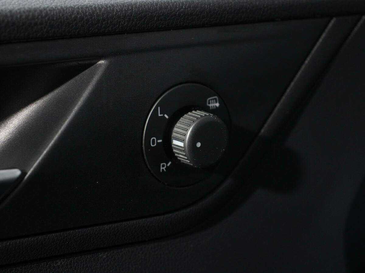 Volkswagen Polo с пробегом — 2021 год. Фото: #15