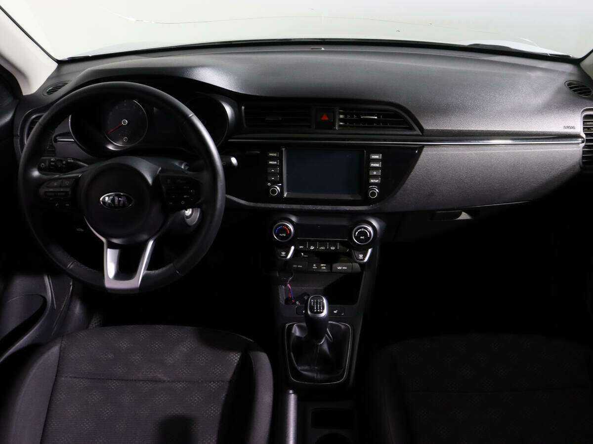 Kia Rio с пробегом — 2018 год. Фото: #10