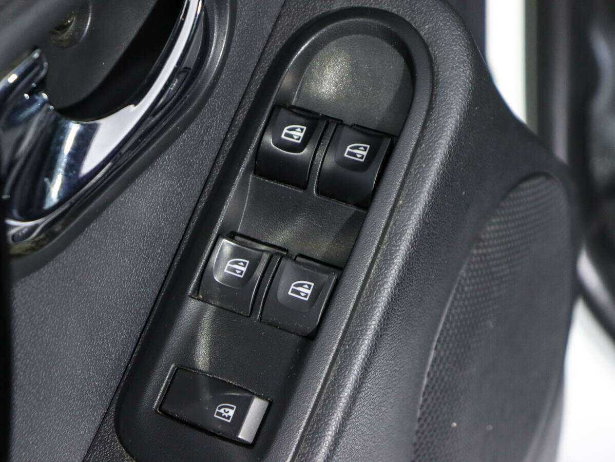 Lada (ВАЗ) Largus с пробегом — 2021 год. Фото: #13