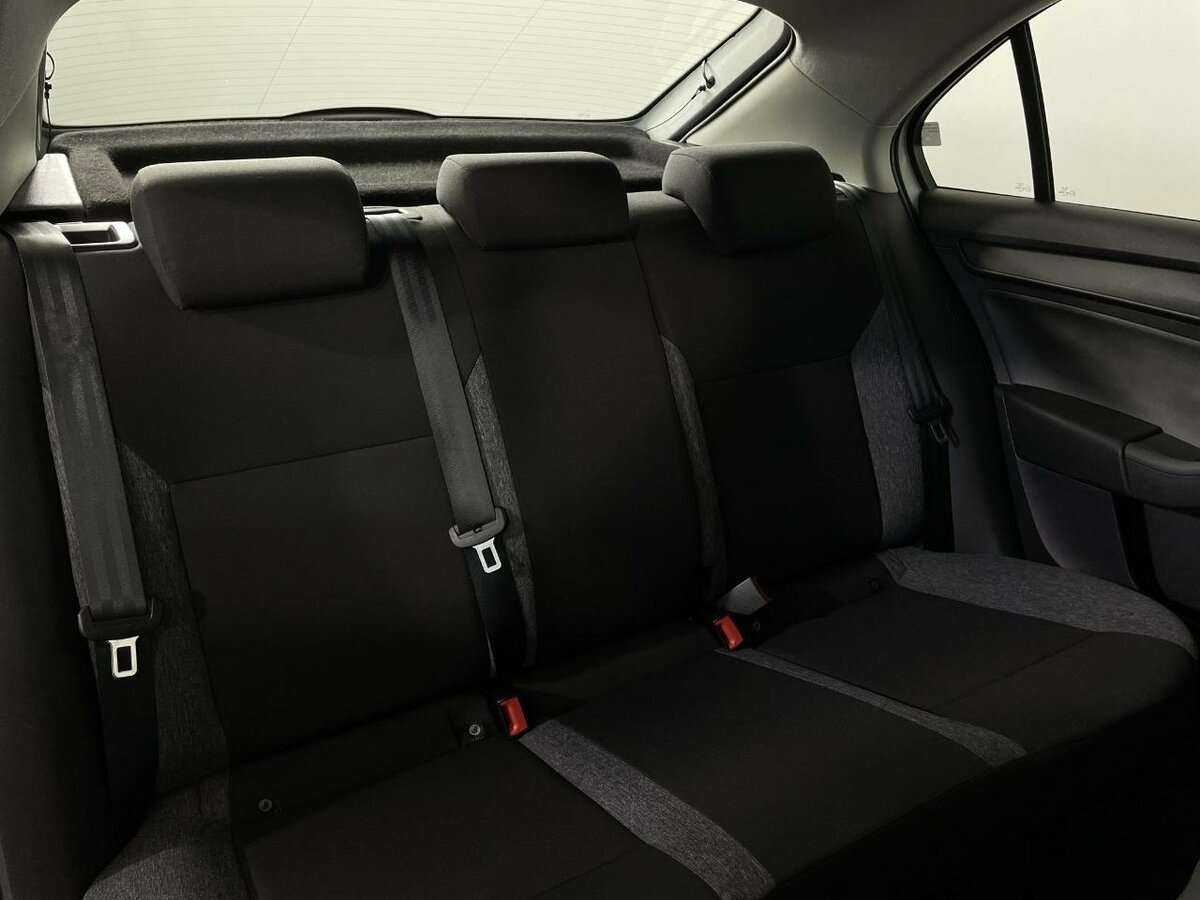 Skoda Rapid с пробегом — 2020 год. Фото: #14