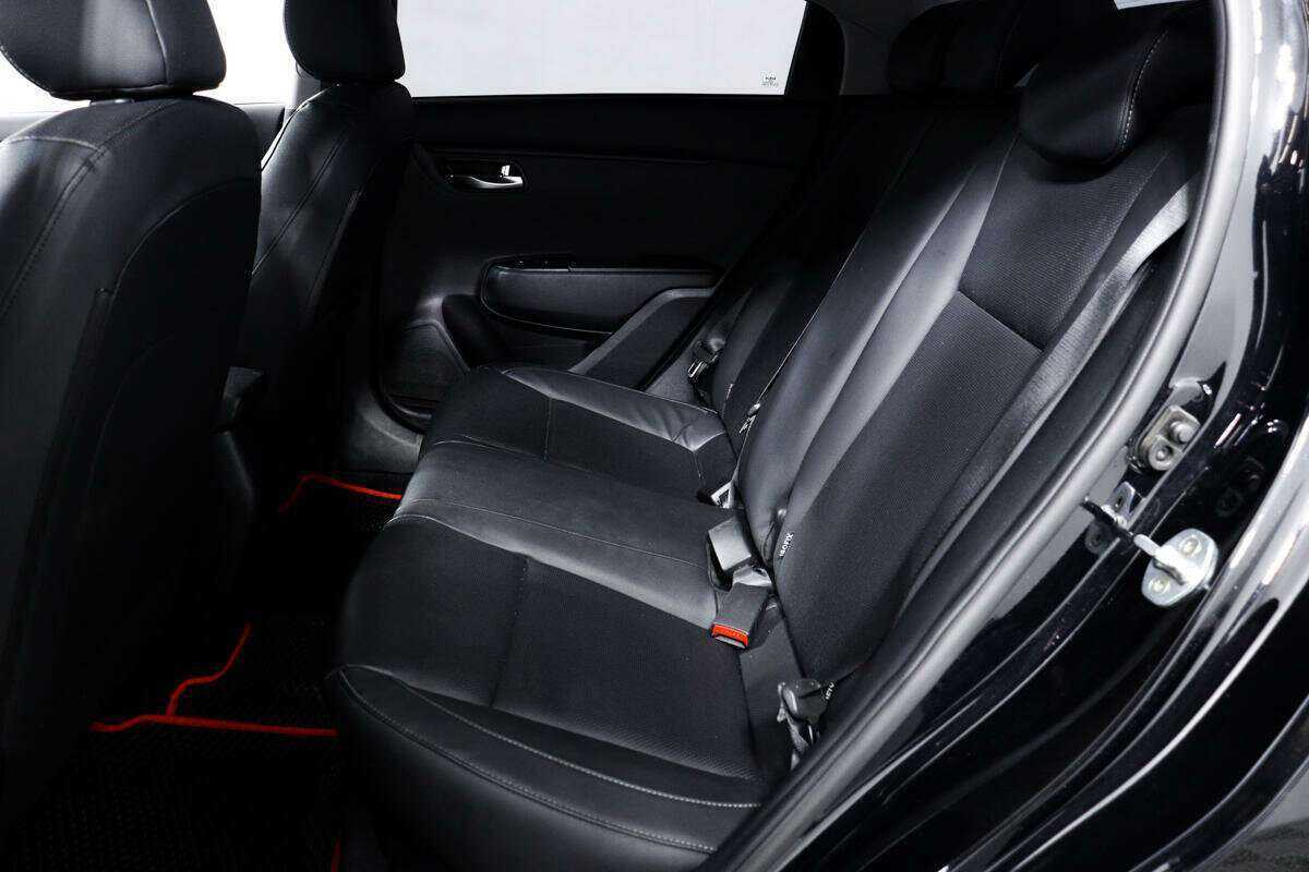 Kia Rio с пробегом — 2021 год. Фото: #10