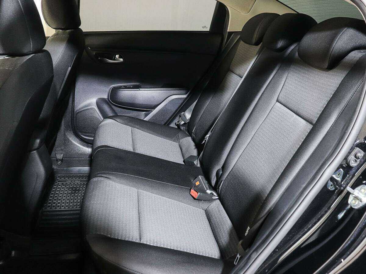 Kia Rio с пробегом — 2020 год. Фото: #9