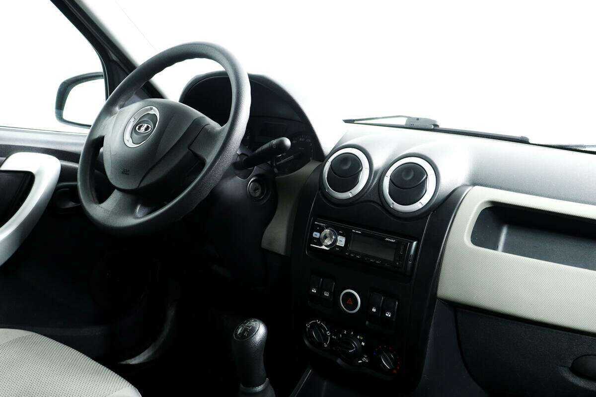 Lada (ВАЗ) Largus с пробегом — 2019 год. Фото: #8