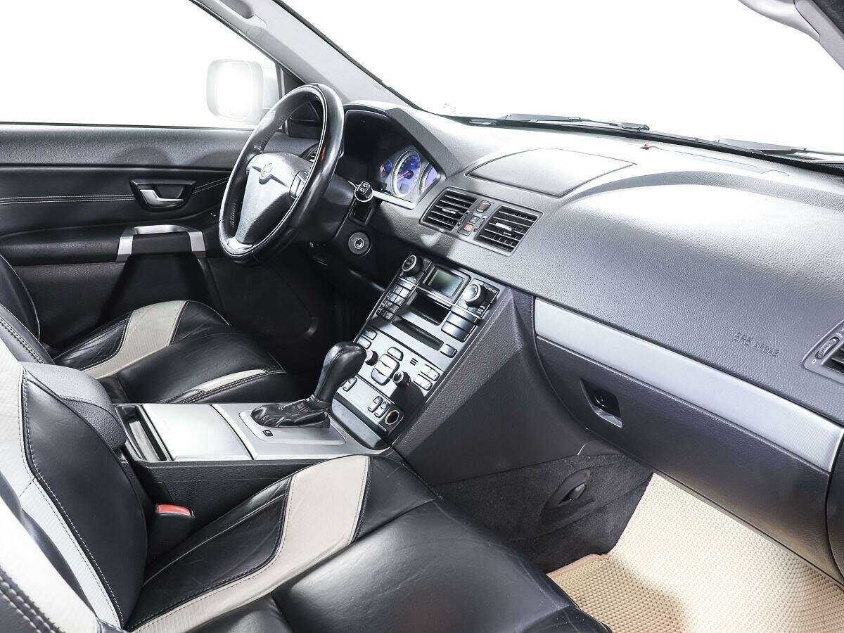 Volvo XC90 с пробегом — 2012 год. Фото: #8