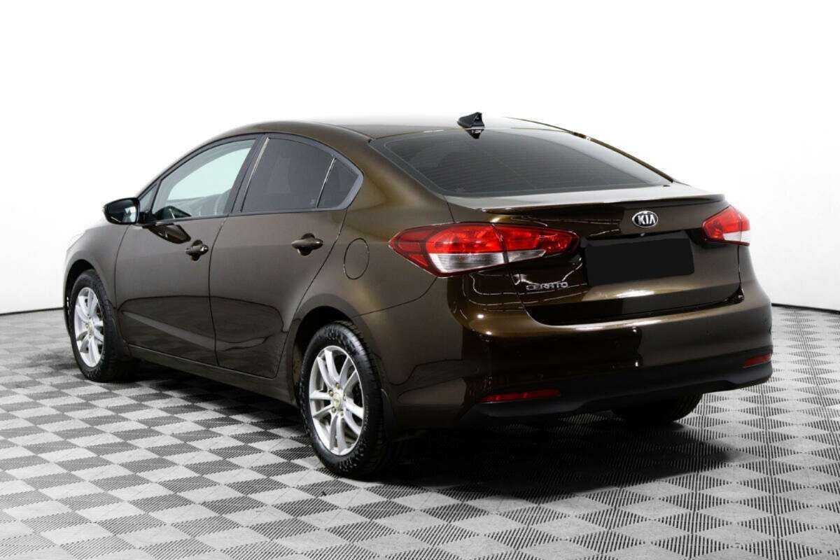 Kia Cerato с пробегом — 2019 год. Фото: #6