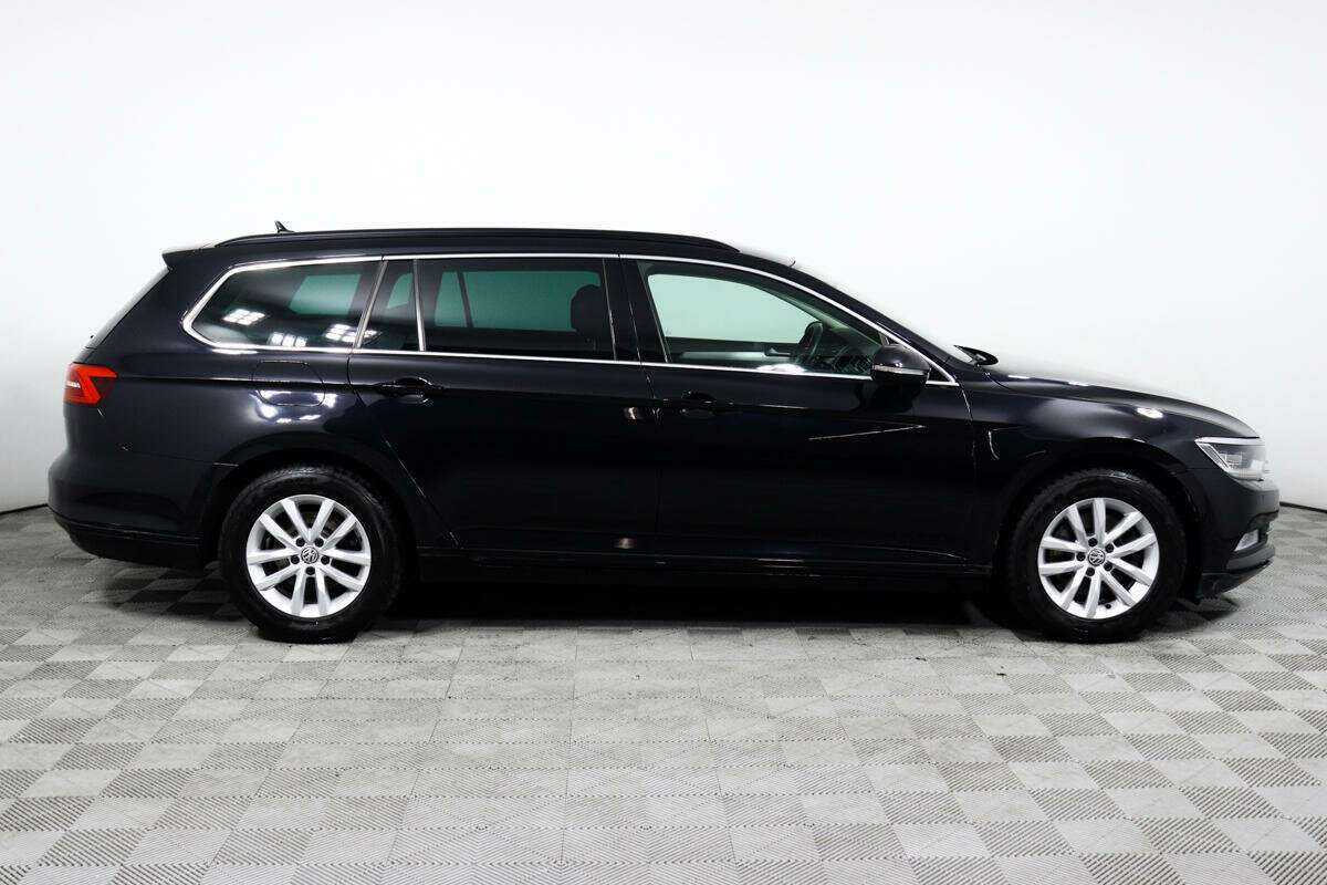 Volkswagen Passat с пробегом — 2019 год. Фото: #3