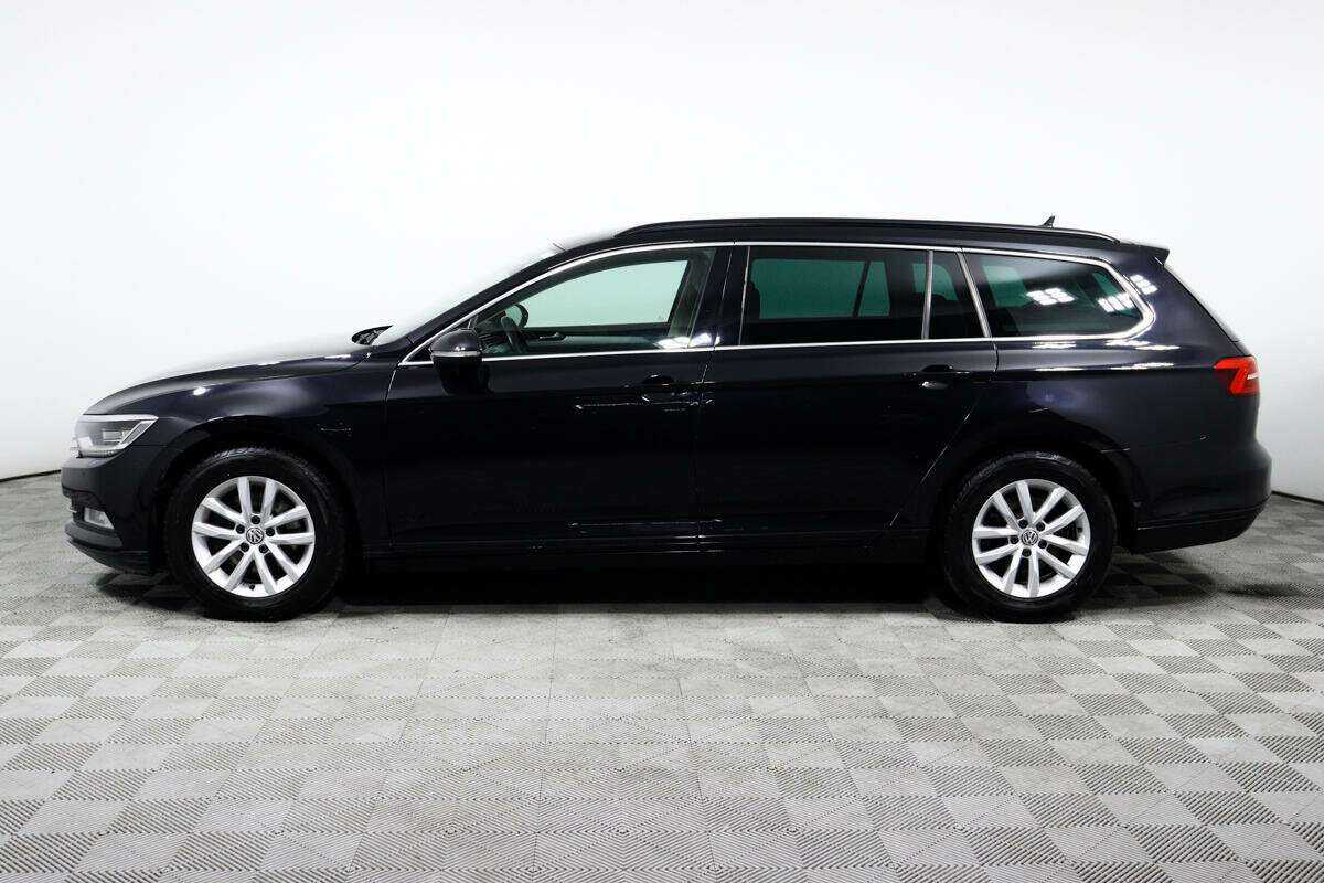 Volkswagen Passat с пробегом — 2019 год. Фото: #7