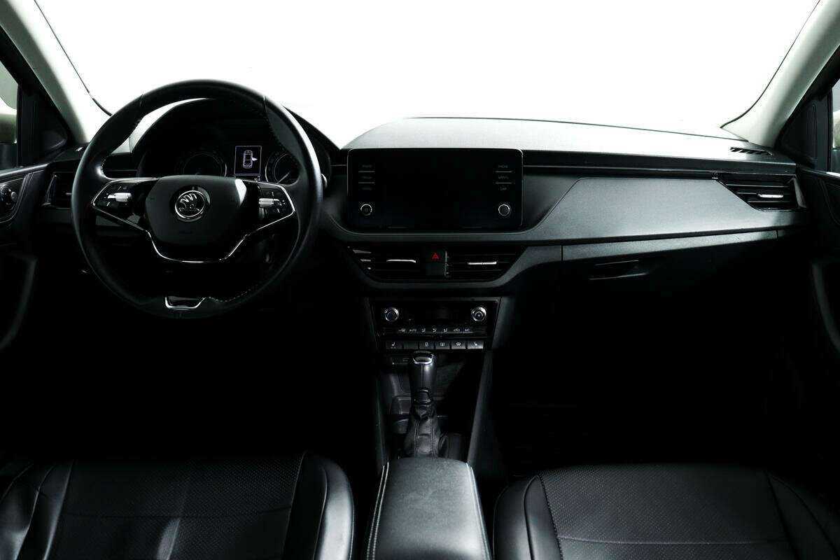 Skoda Rapid с пробегом — 2020 год. Фото: #10