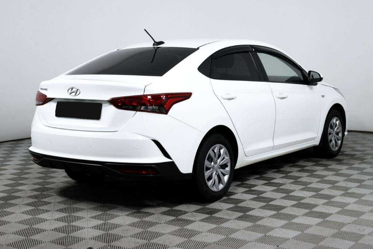 Hyundai Solaris с пробегом — 2020 год. Фото: #4