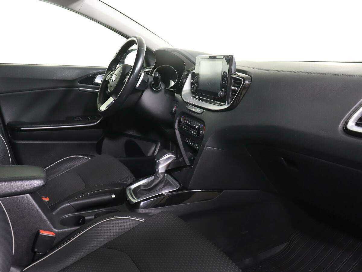 Kia Ceed с пробегом — 2020 год. Фото: #4