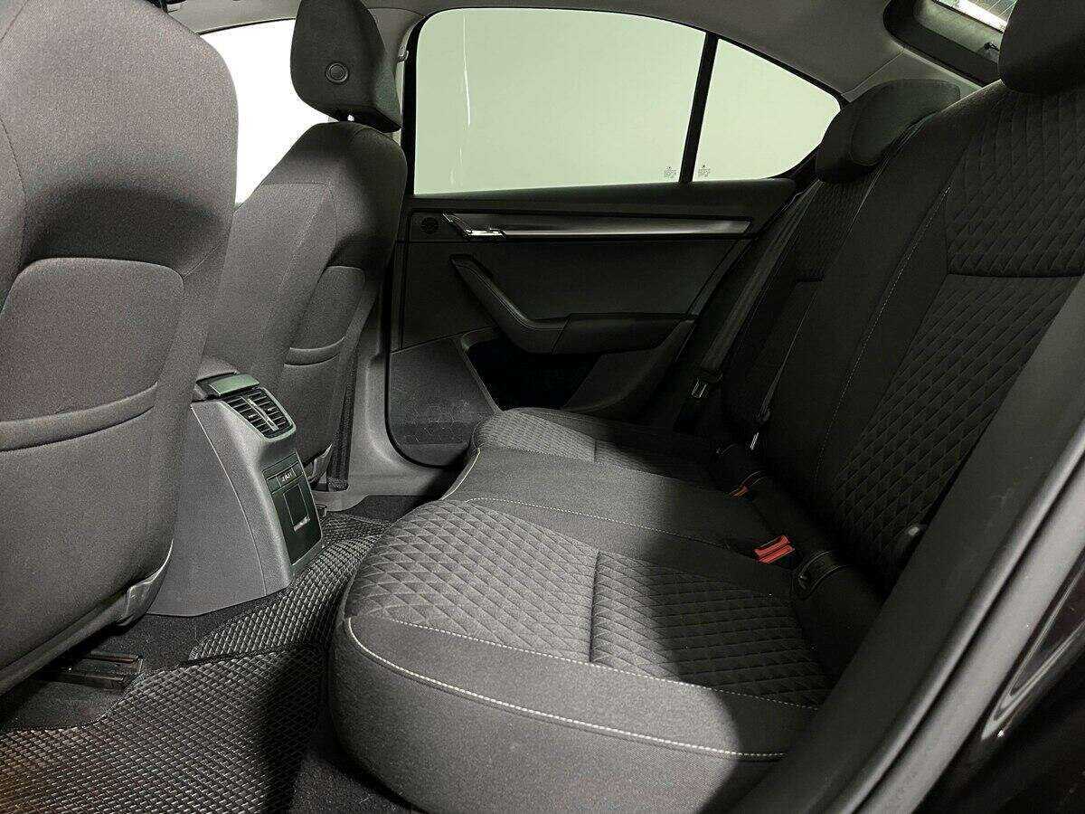 Skoda Octavia с пробегом — 2017 год. Фото: #8
