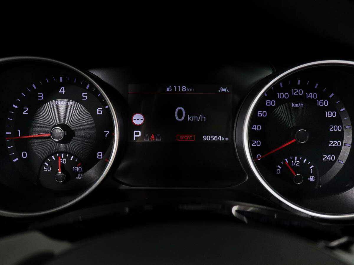 Kia Ceed с пробегом — 2018 год. Фото: #8