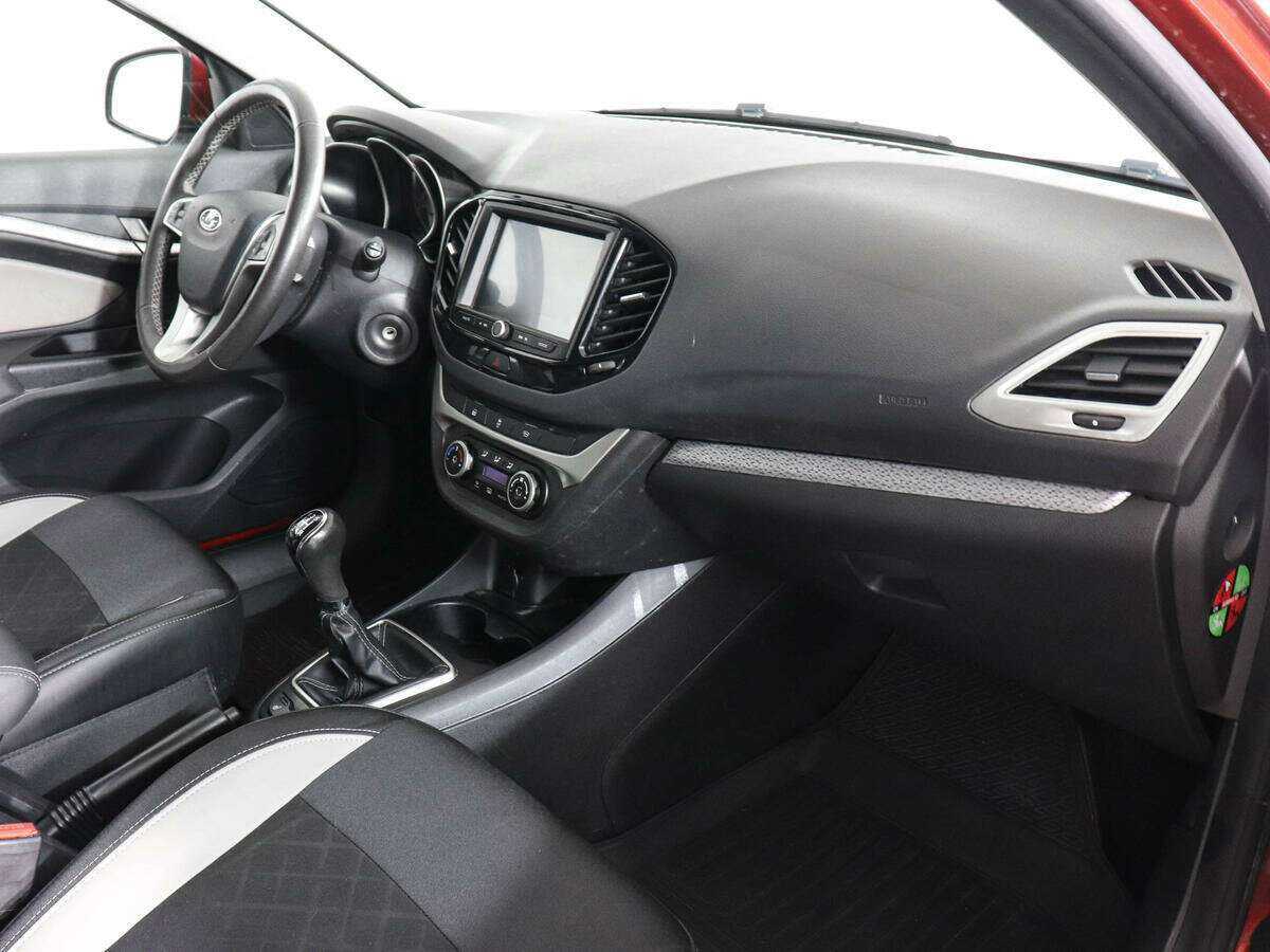 Lada (ВАЗ) Vesta с пробегом — 2021 год. Фото: #8