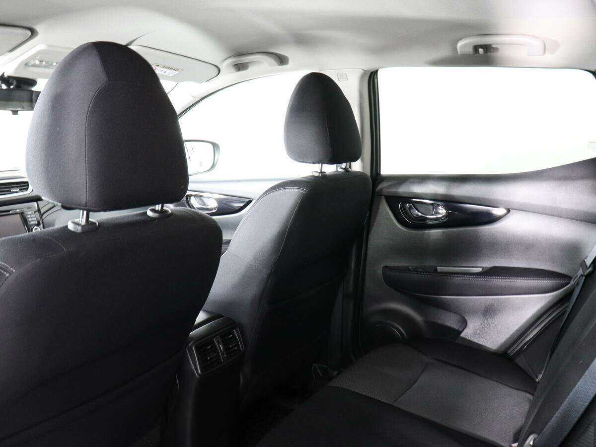 Nissan Qashqai с пробегом — 2015 год. Фото: #11