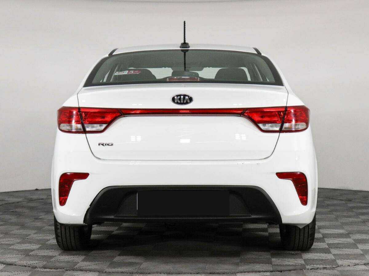 Kia Rio с пробегом — 2019 год. Фото: #5