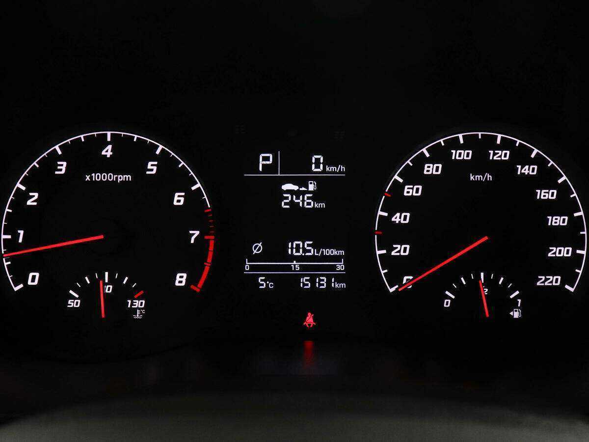 Hyundai Solaris с пробегом — 2022 год. Фото: #9