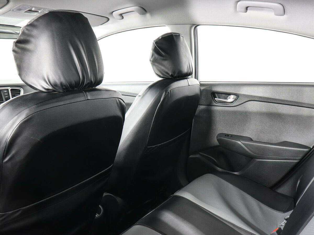 Hyundai Solaris с пробегом — 2020 год. Фото: #11