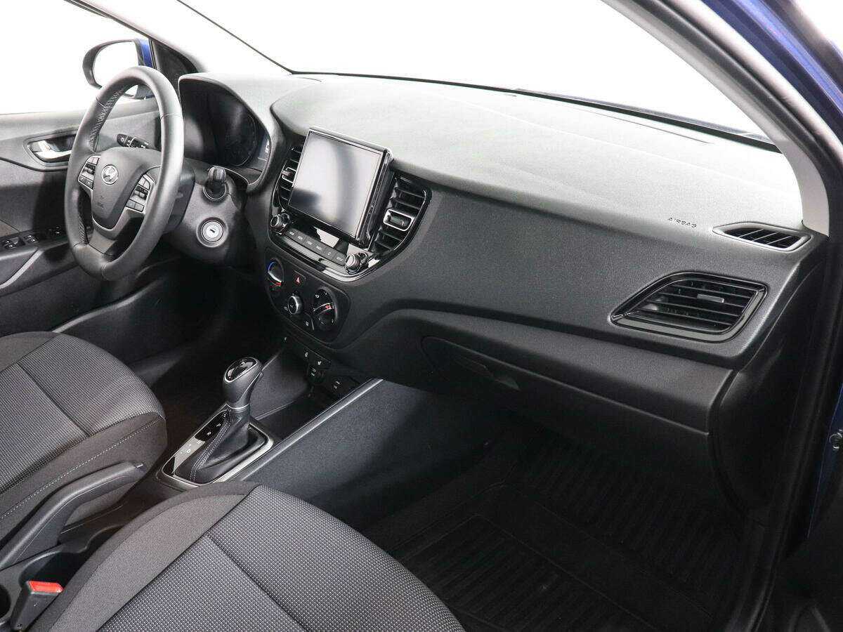 Hyundai Solaris с пробегом — 2021 год. Фото: #9