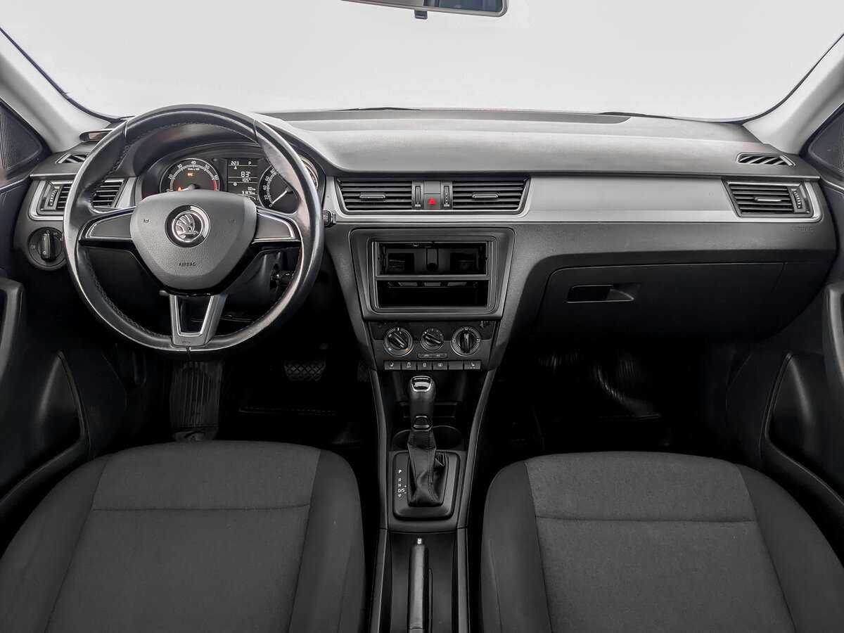 Skoda Rapid с пробегом — 2019 год. Фото: #13