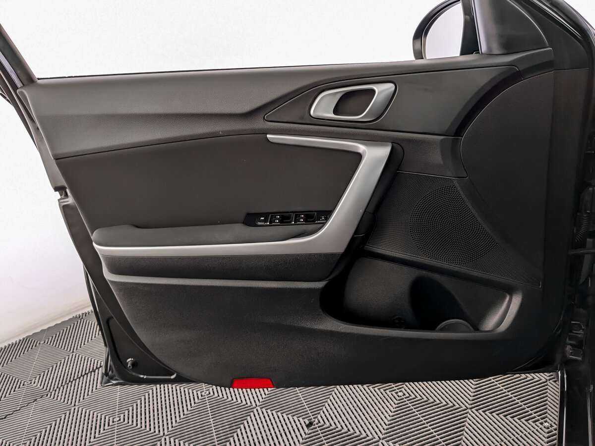 Kia Ceed с пробегом — 2020 год. Фото: #14