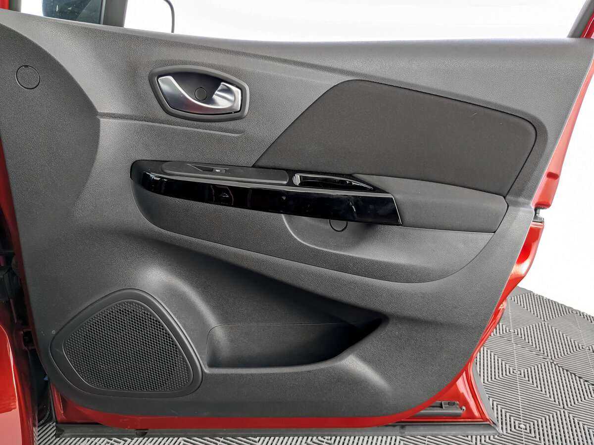 Renault Kaptur с пробегом — 2022 год. Фото: #18