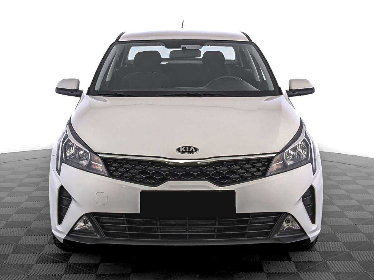 Kia Rio с пробегом — 2021 год. Фото: #1